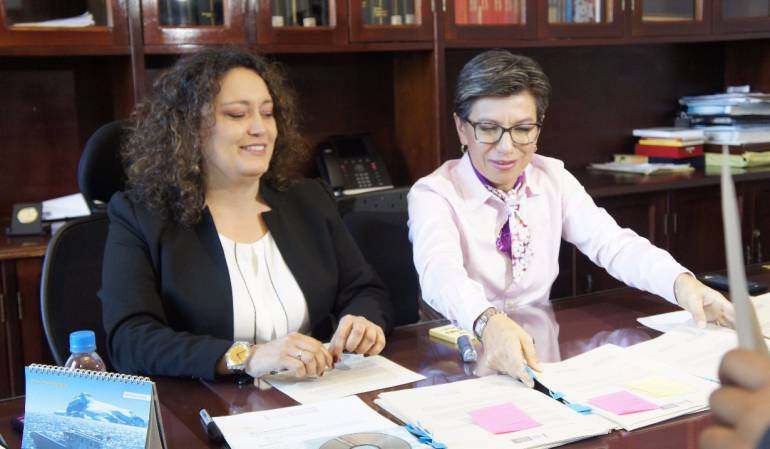 Angélica Lozano y Claudia López.