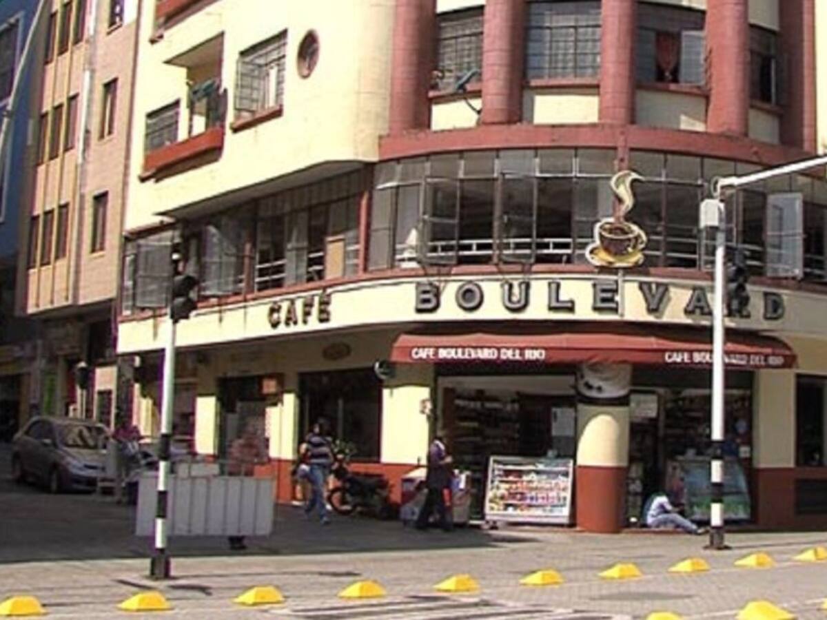 Prohíben en el Bulevar venta de licor y funcionamiento de estancos