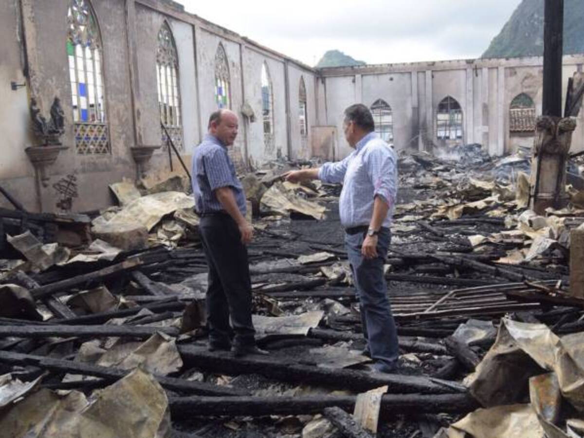 Alerta de ateos ante posible uso del erario para reconstrucción de iglesia