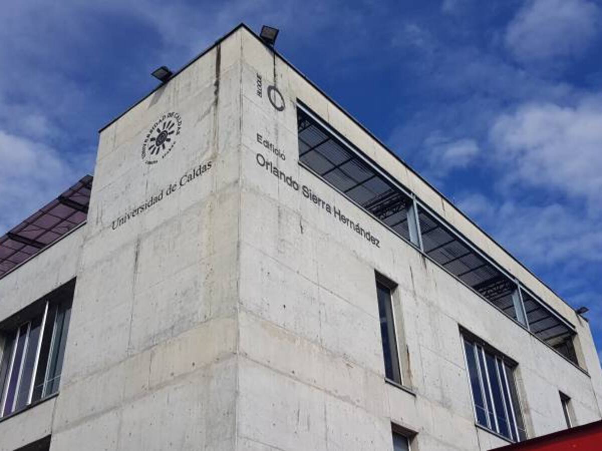 “Universidad de Caldas funciona como una institución de garaje”