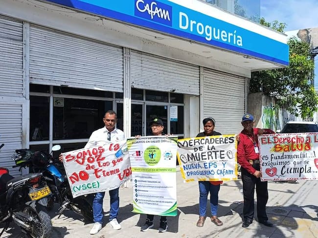 Usuarios protestaron en el dispensario de la Nueva EPS en Cartagena