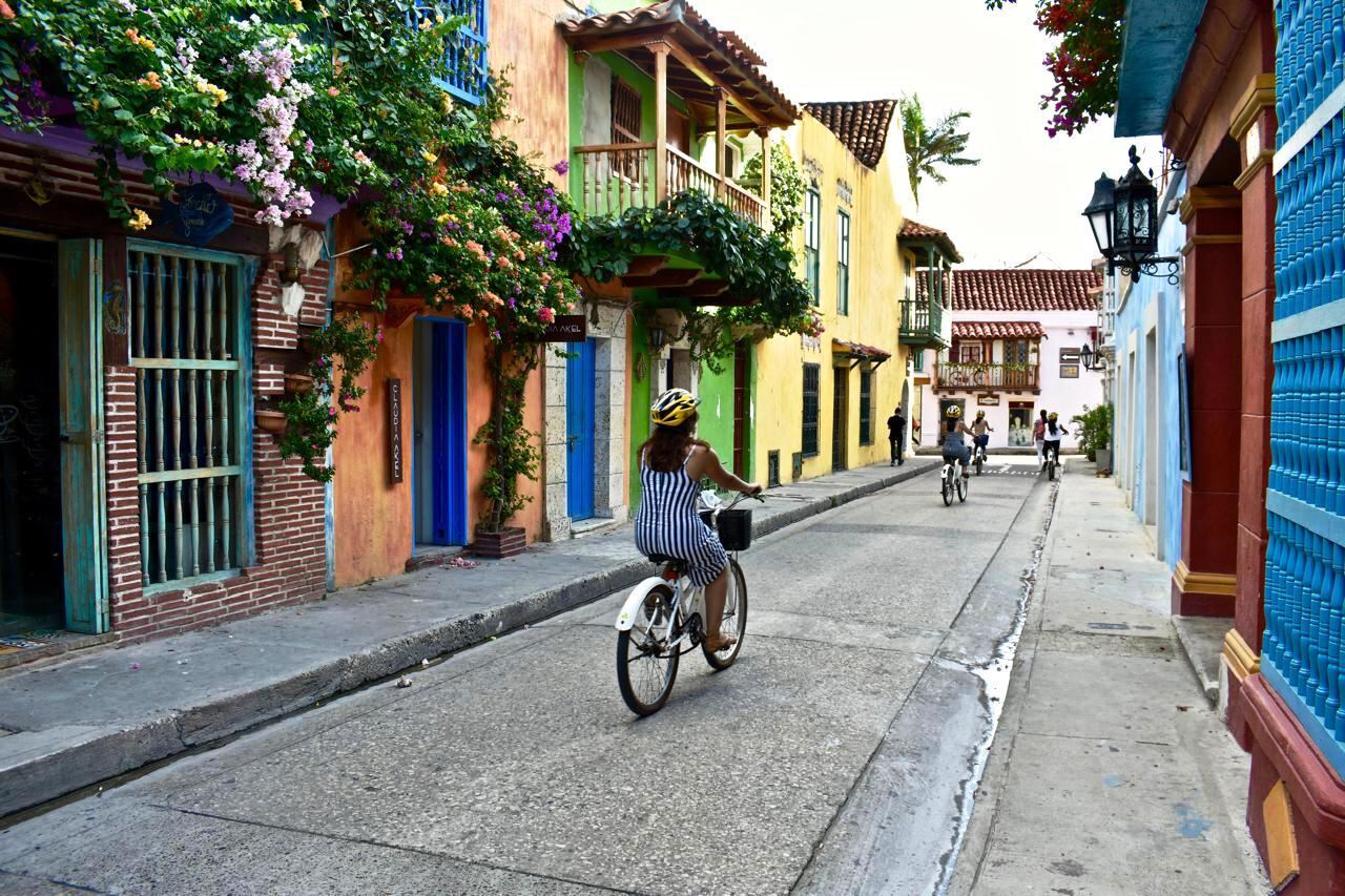 Cartagena entre las rutas imperdibles para descubrir destinos en bicicleta