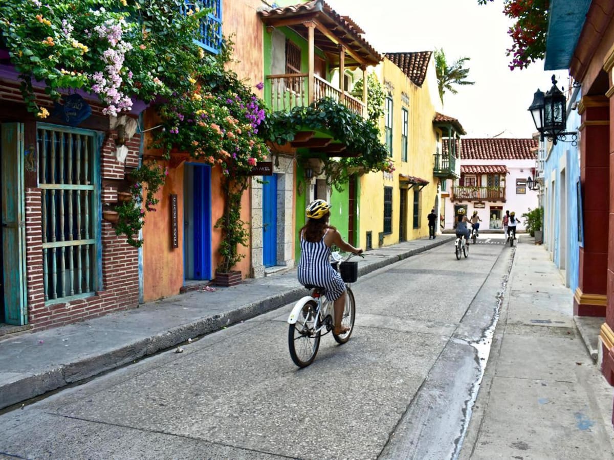 Cartagena entre las rutas imperdibles para descubrir destinos en bicicleta