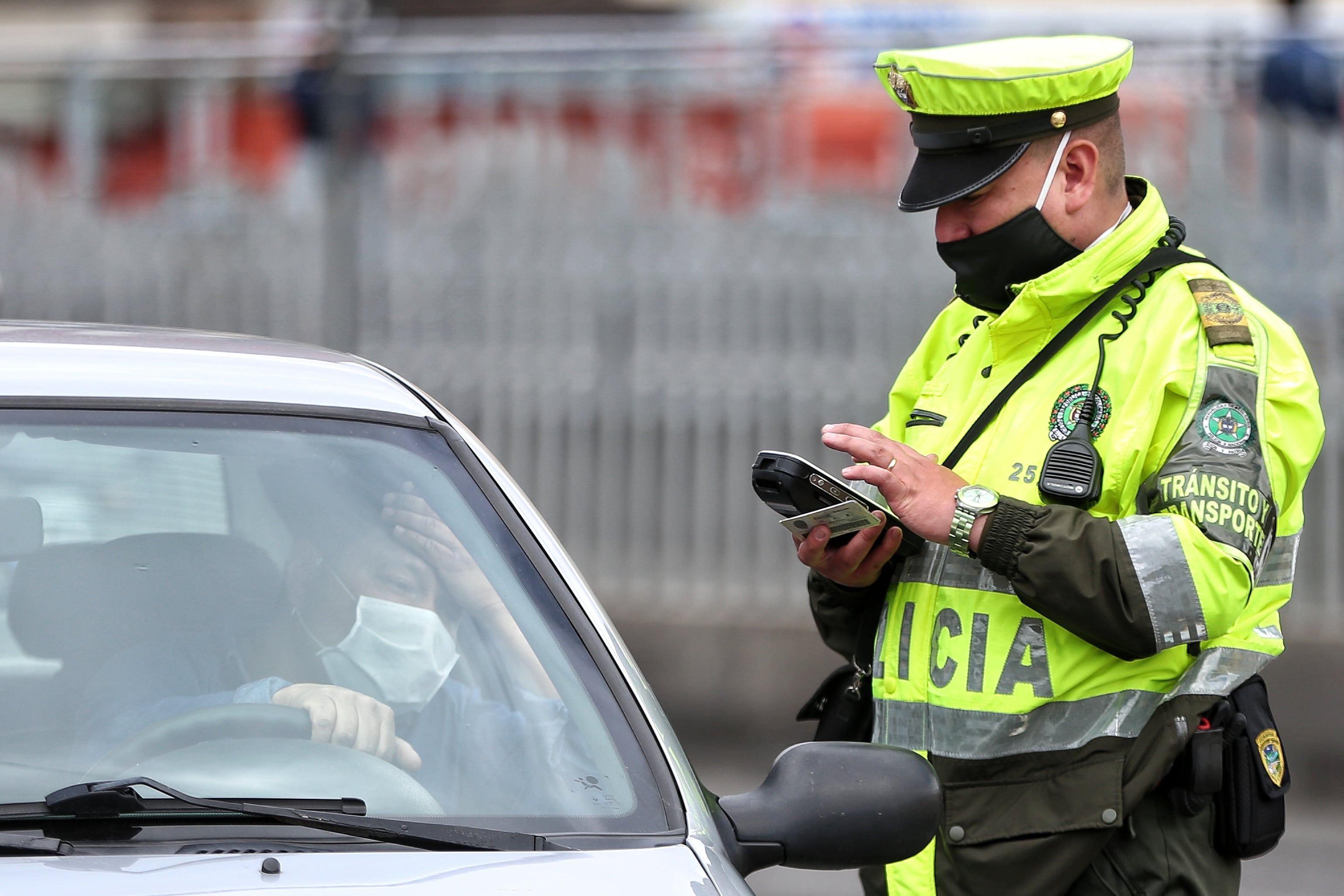 Descuento en las multas de tránsito - Colprensa