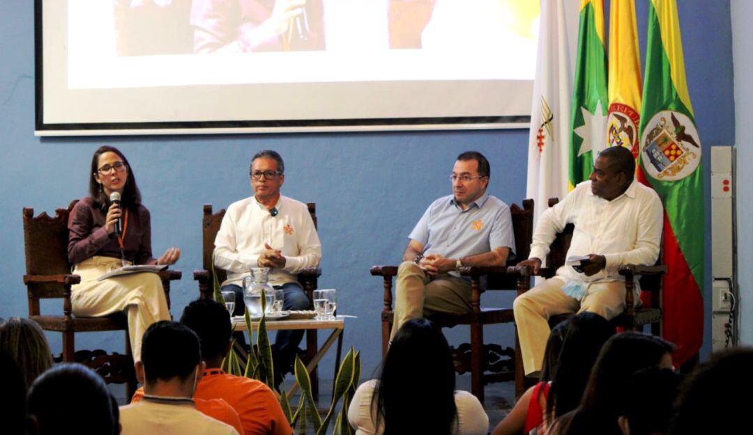 El Servicio Nacional de Aprendizaje abre una nueva convocatoria nacional, en articulación estratégica con el MinCIT y el MinTIC