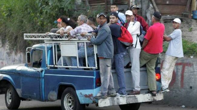 Falta de transporte público en Venezuela