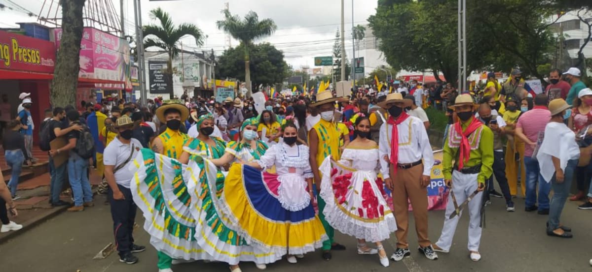La cultura y la danza participando de la movilización