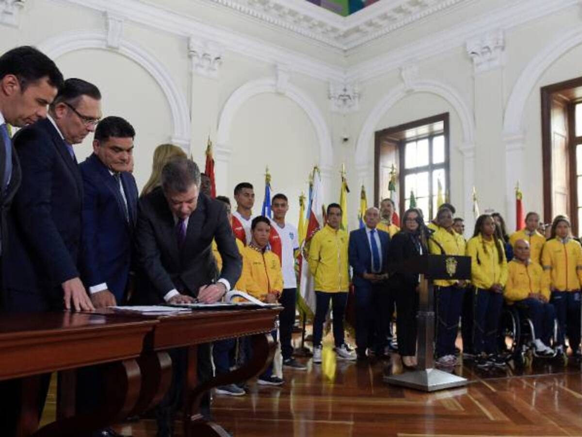 “El Ministerio del Deporte no generará más burocracia”: Santos