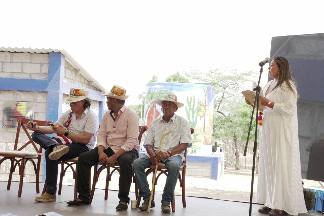Misión La Guajira. Foto: Presidencia de la República y W Radio.
