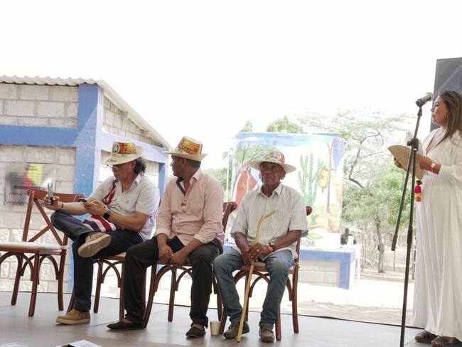 Misión La Guajira. Foto: Presidencia de la República y W Radio.