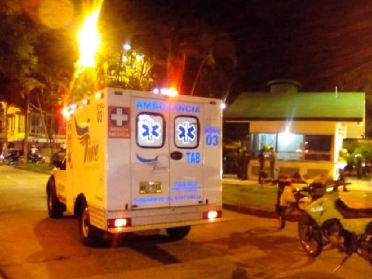 Un oficial herido y un perrito muerto dejó ataque a CAI en Tuluá