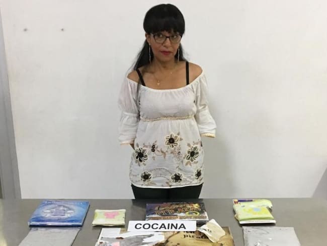 Libros infantiles cargados con coca fueron detectados en Cartagena