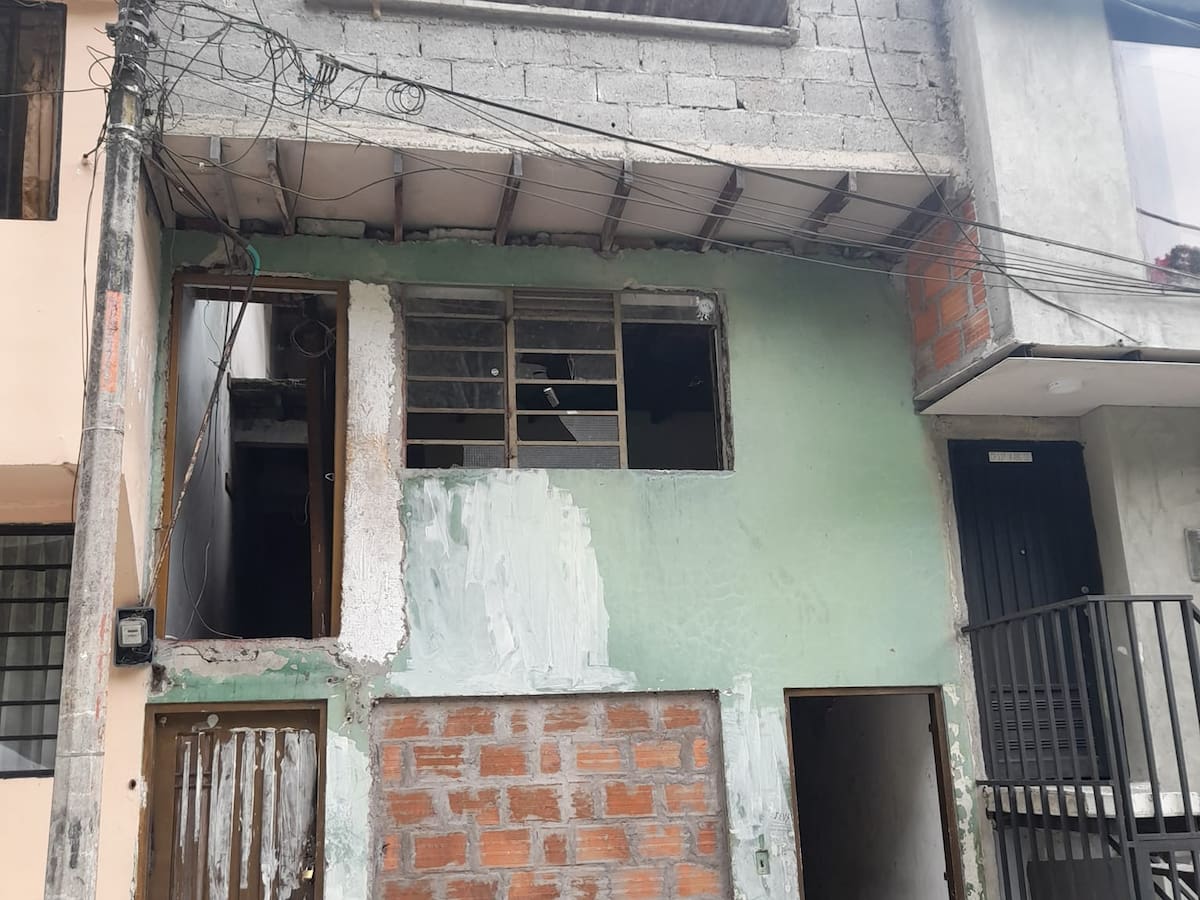 Comunidad de San Cayetano denuncia abandono de vivienda en poder de la SAE