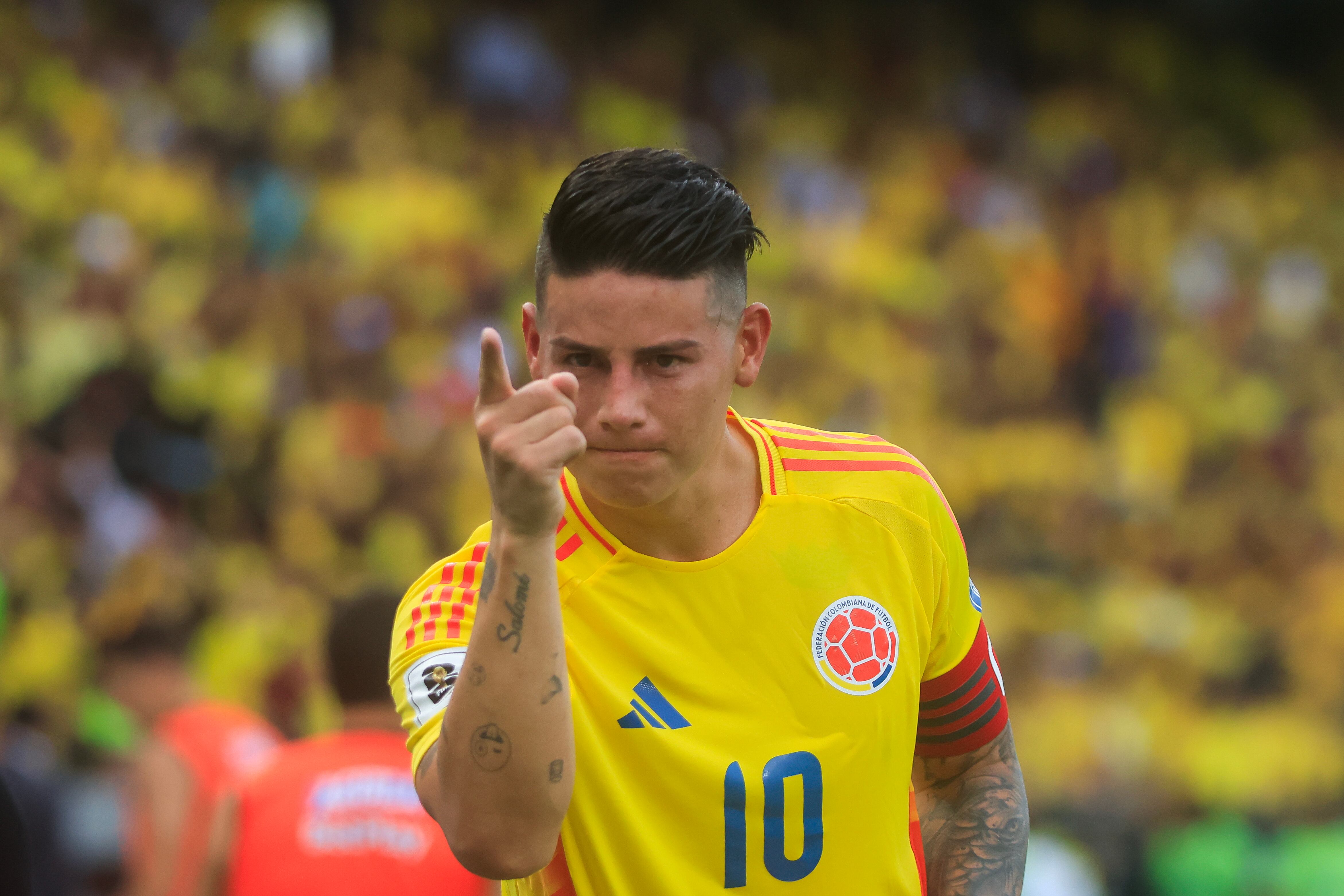 James Rodríguez celebra el gol de la victoria de la Selección Colombia ante Argentina. EFE/ Ricardo Maldonado Rozo