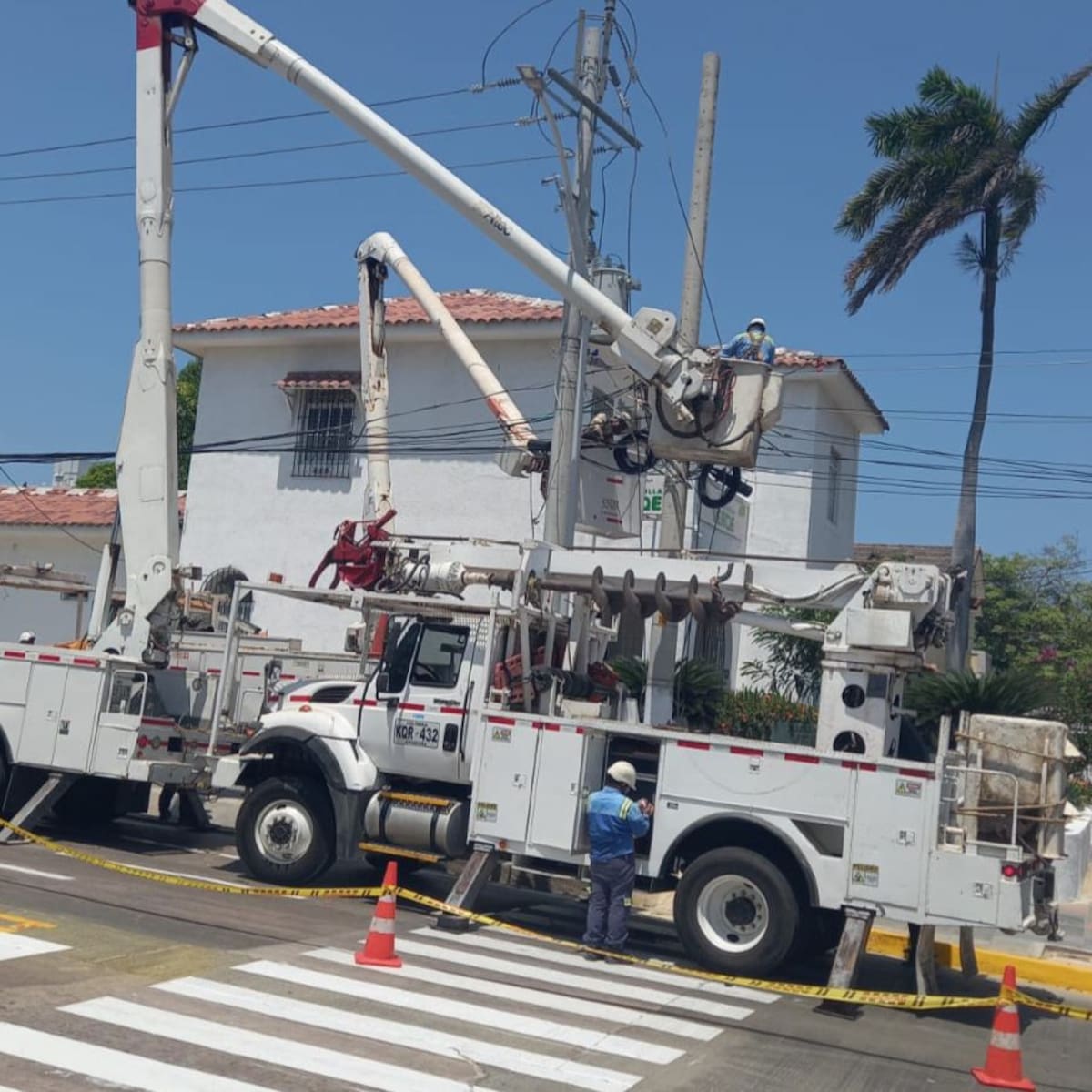 Refuerzan servicio de energía en el Magdalena ante alta demanda en Semana Santa