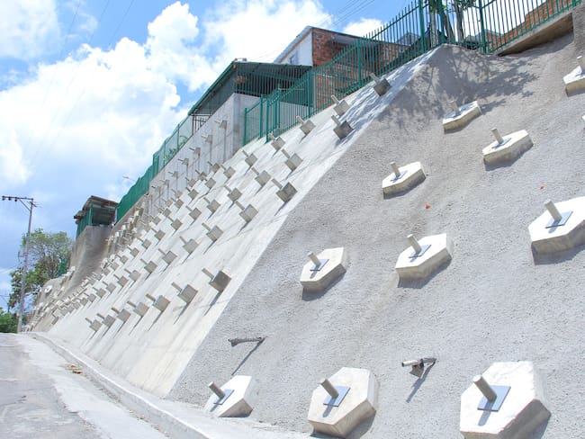 Ungrd entregó obras de mitigación en Girón. Foto: Gobernación de Santander.