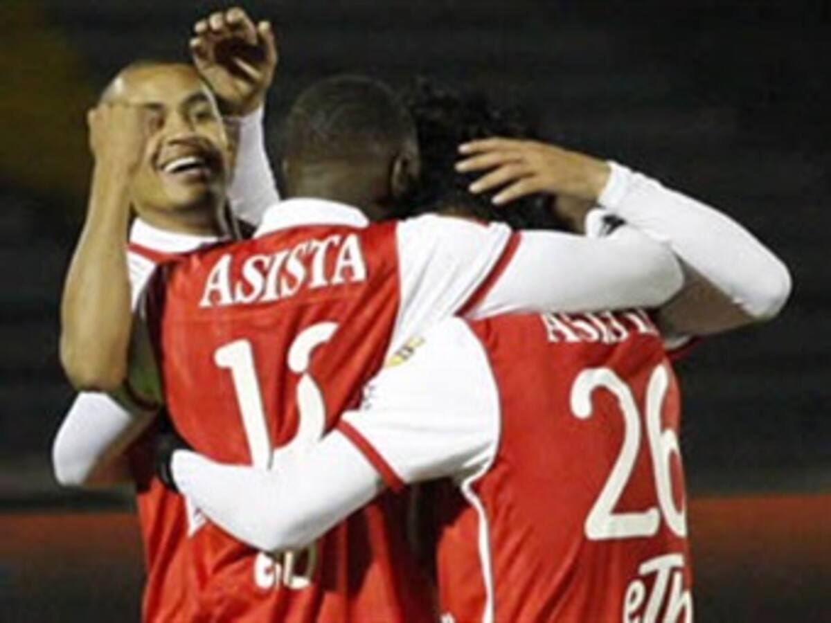 Santa Fe venció 2 -0 al Medellín y Junior 2-1 al Pereira en primeros juegos del Torneo Finalización