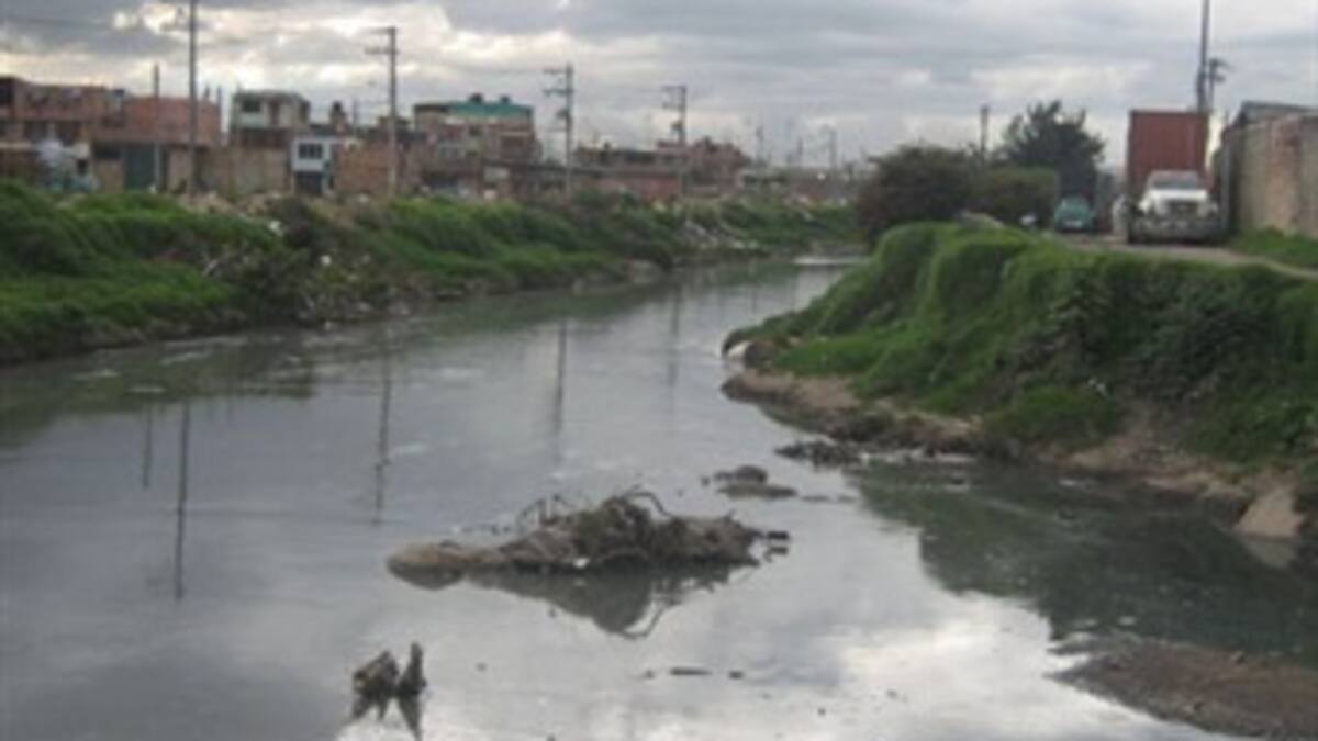 Se crean propuestas para contribuir al tratamiento del río Bogotá