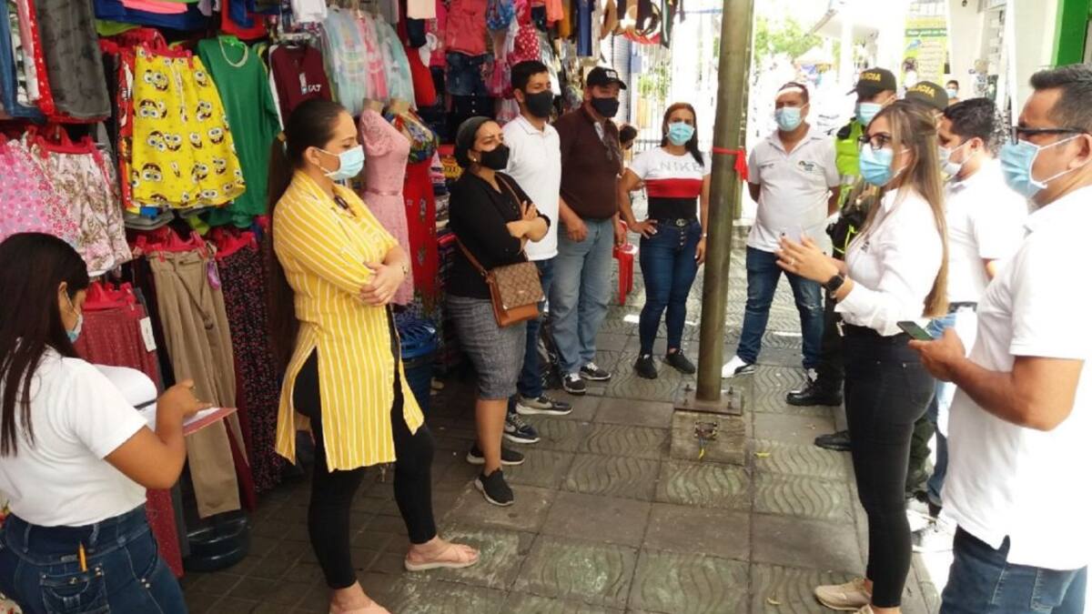 Listos vendedores ambulantes para festividades Sampedrinas en Neiva
