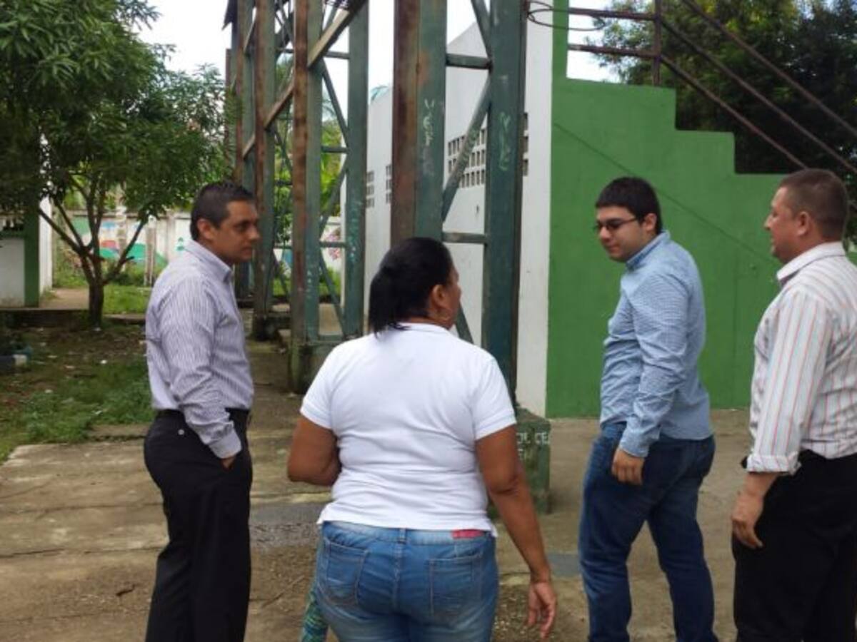 Sociedad de Ingenieros y Arquitectos de Bolívar visitaron obras de Arjona