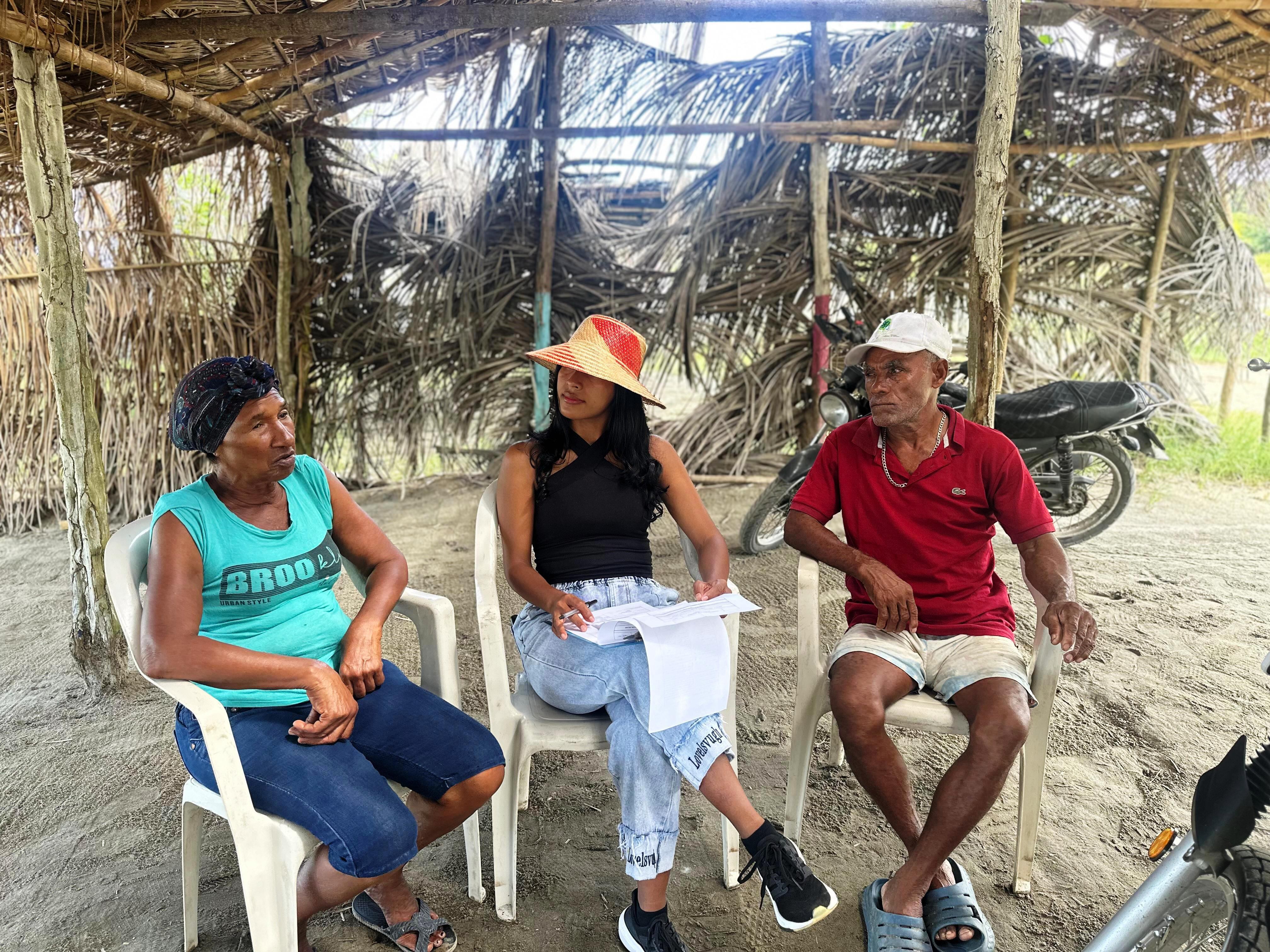 Alcaldía de Santa Catalina socializa Proyecto de Ordenamiento de Playas en Loma de Arena