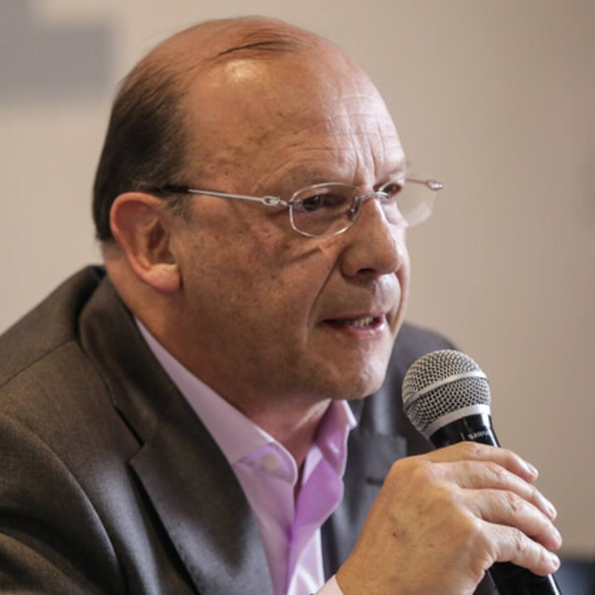 MinHacienda sobre plata para consulta popular: “estamos organizando la estrategia de financiación”