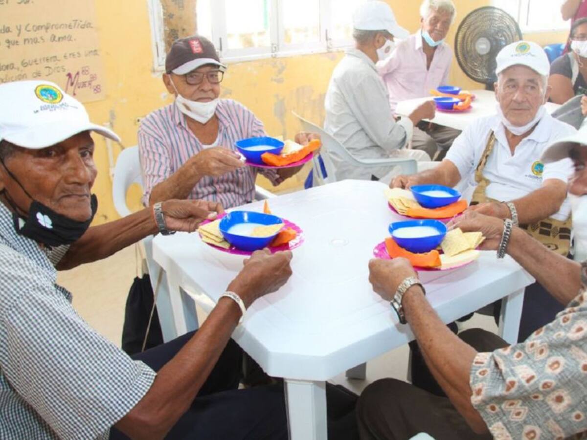 Más de nueve mil adultos mayores en Cartagena ya cuentan con alimentación
