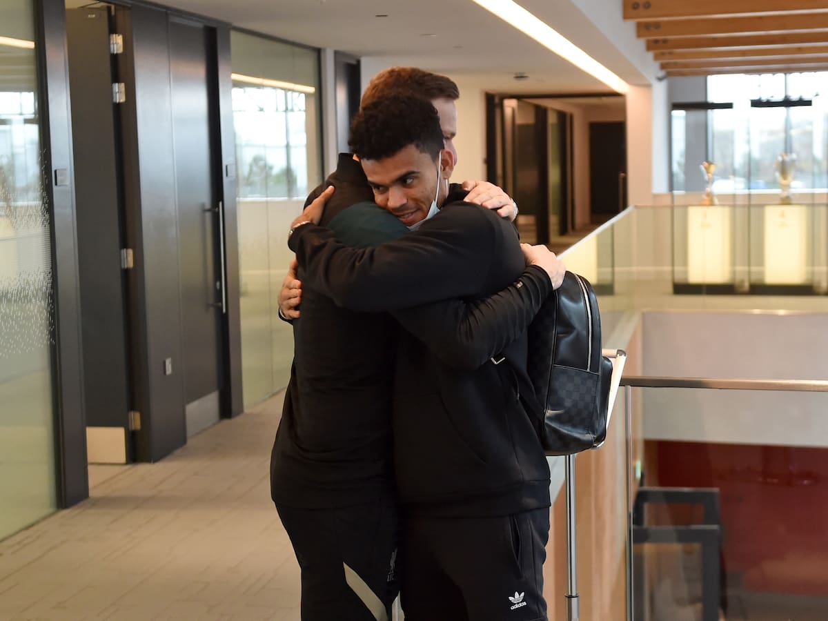 Liverpool vuelve a referirse a situación de Luis Díaz: “Nunca caminarás solo”