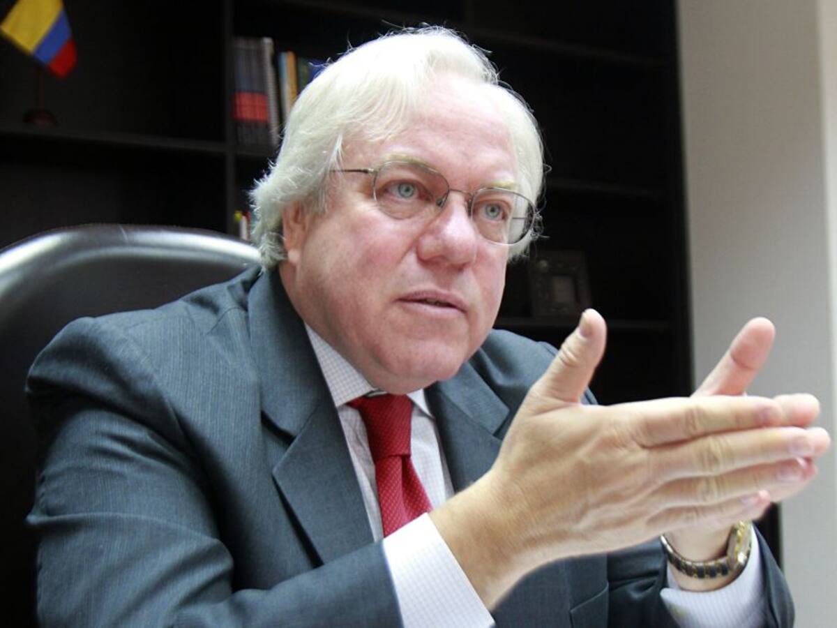 Es necesaria una política alrededor del clúster: presidente de Confecámaras