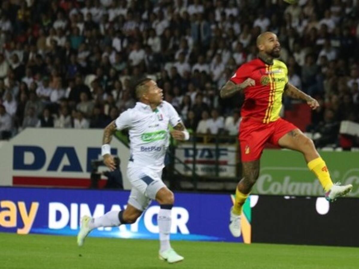 Once Caldas aterriza al Pereira por la vía de Dayro Moreno