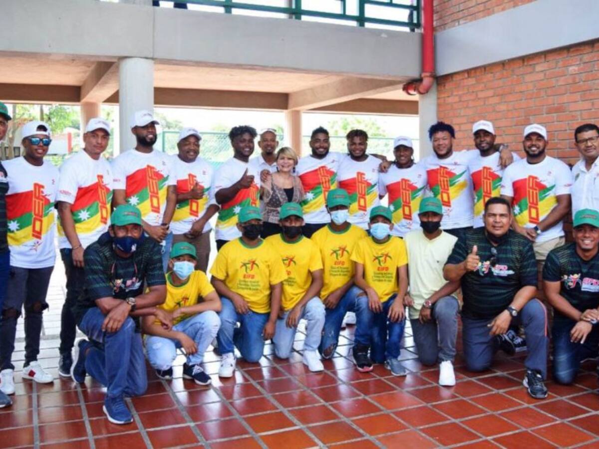 Homenaje a los cartageneros y bolivarenses de los Caimanes