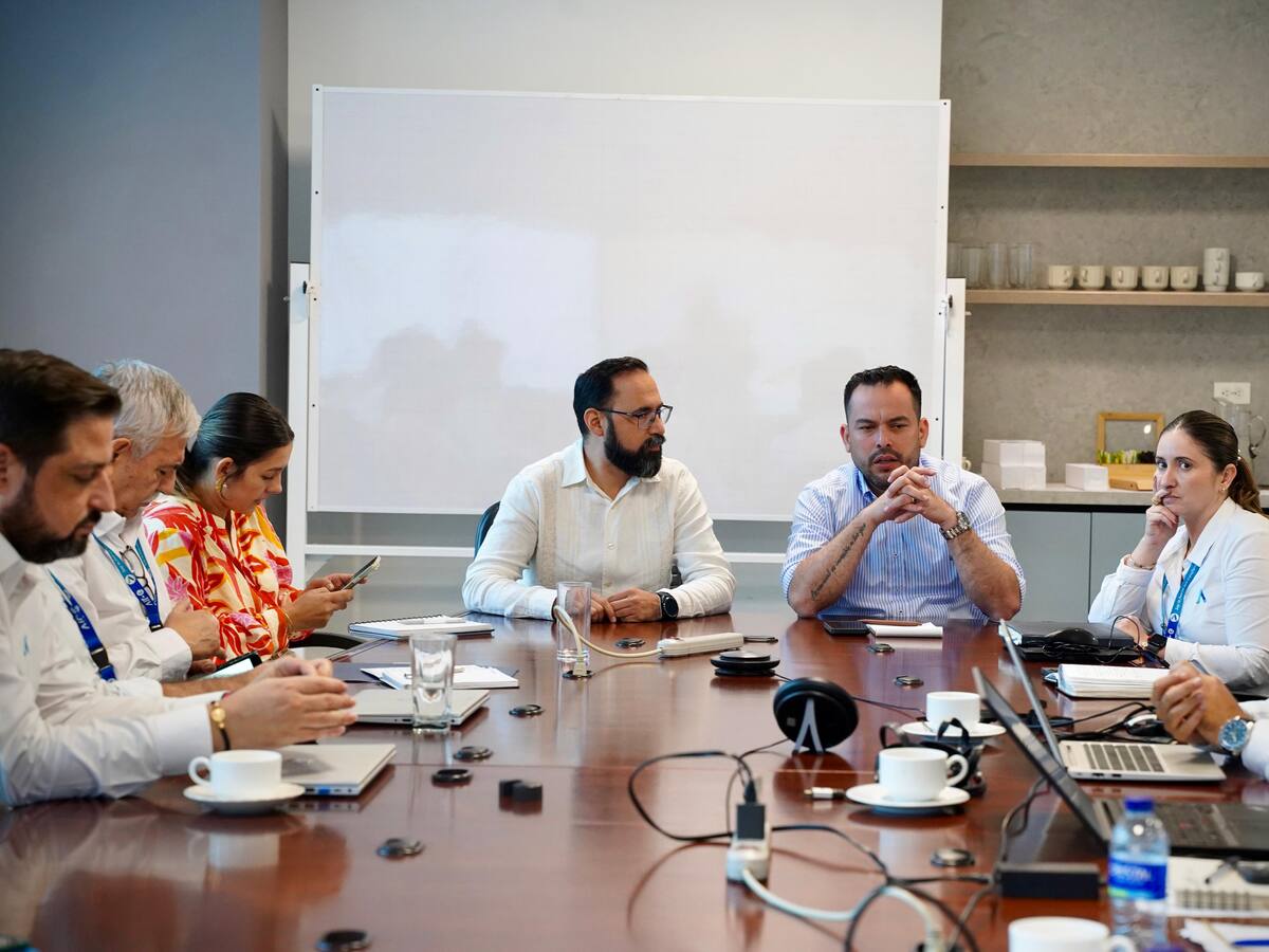 MinMinas y Air-e Intervenida se reúnen para garantizar servicio de energía en el Caribe