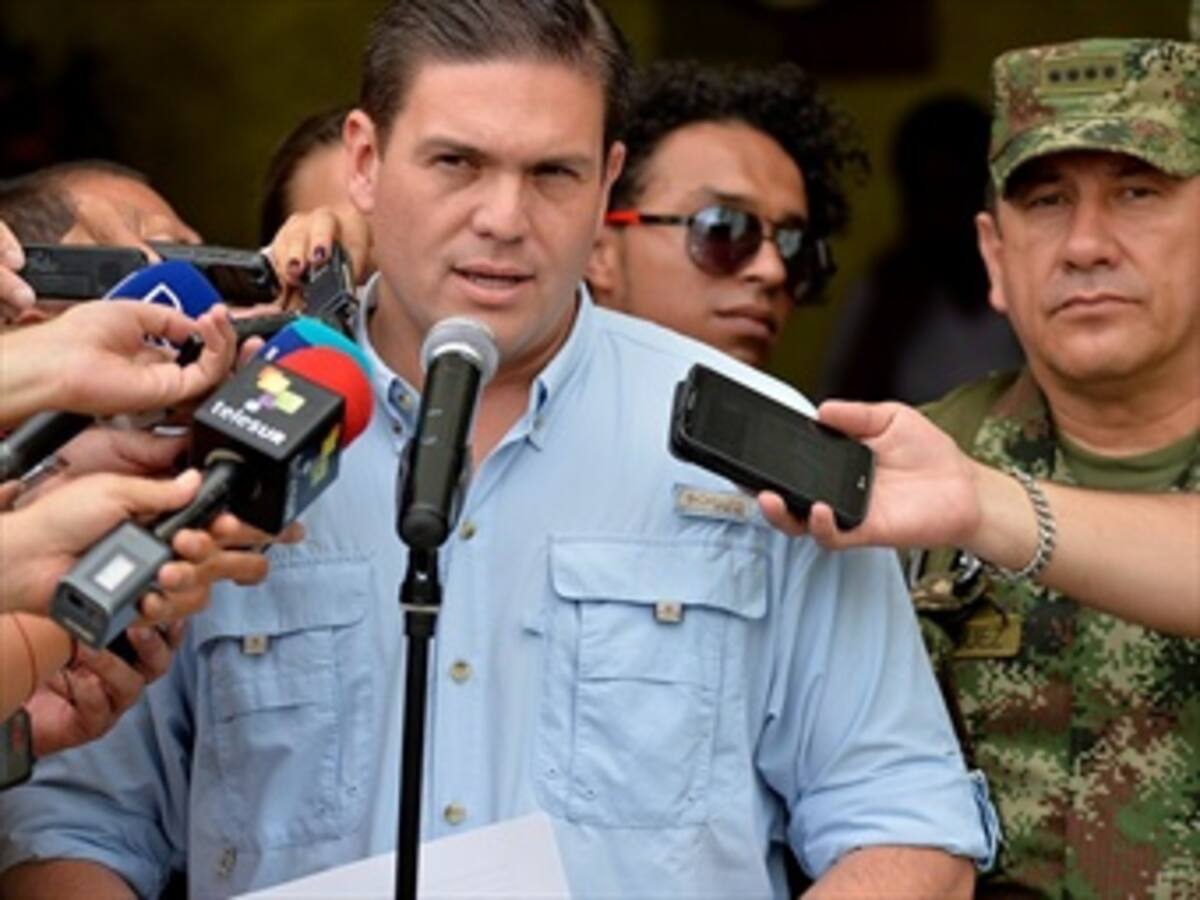 Mindefensa condena a las 'manzanas podridas' de la Policía
