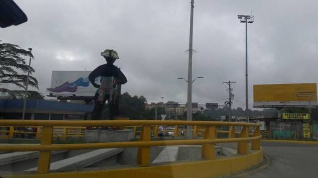 Facebook caracol radio Armenia 1150am línea whatsapp 3155681277 Twitter @caracolRArmenia