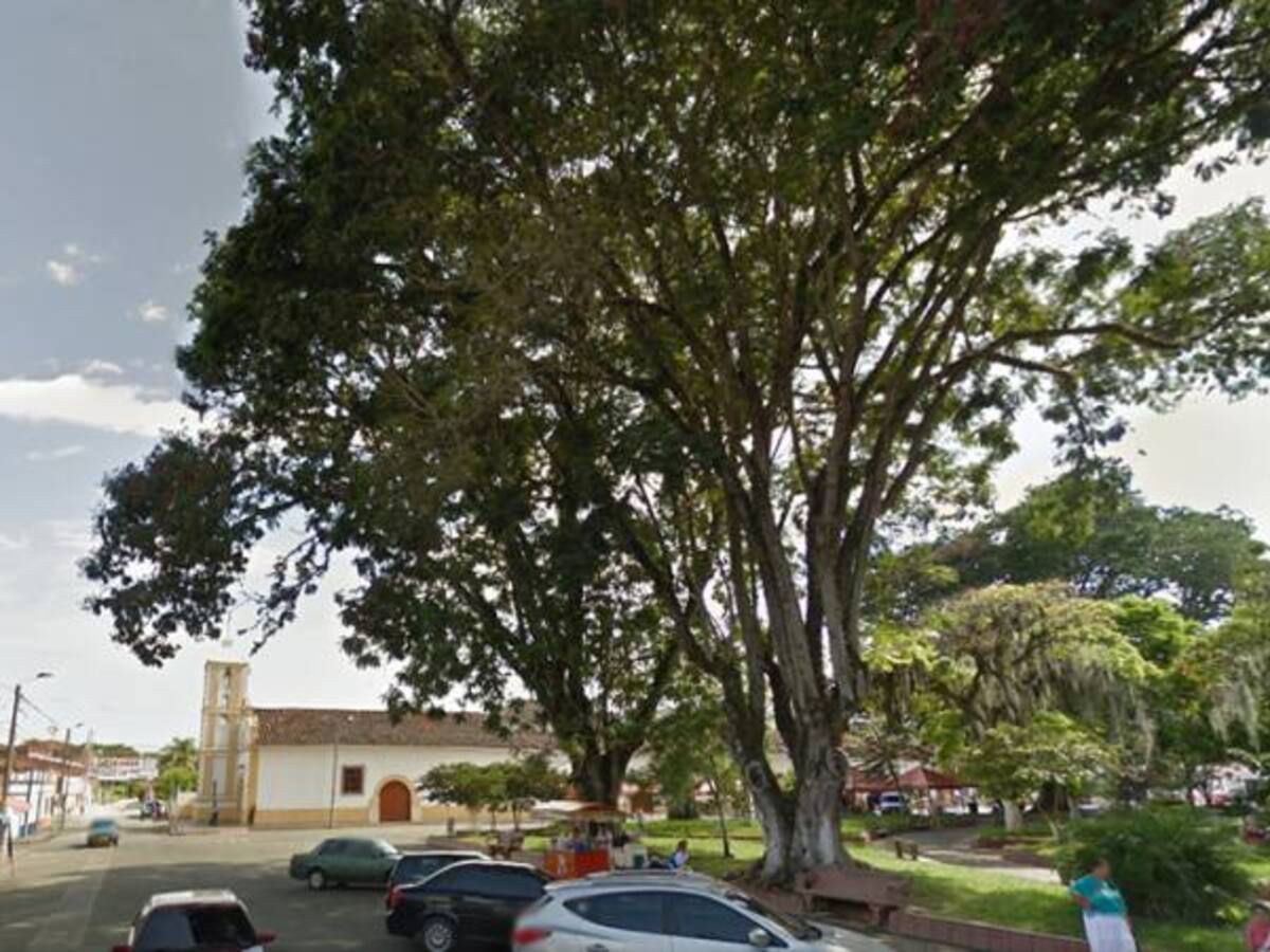 Alerta amarilla en Riofrio por daño en el dique que protege del rio Cauca
