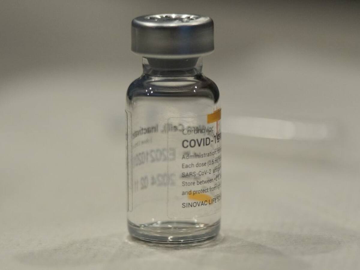 Hoy privados y gobierno establecen marco para traer vacunas