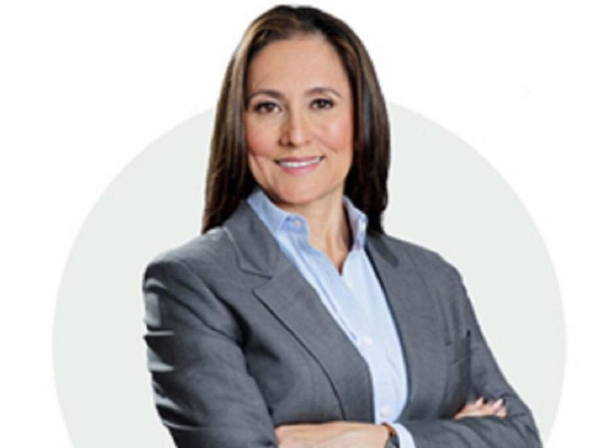 Por primera vez una mujer ocupa presidencia de Comultrasan