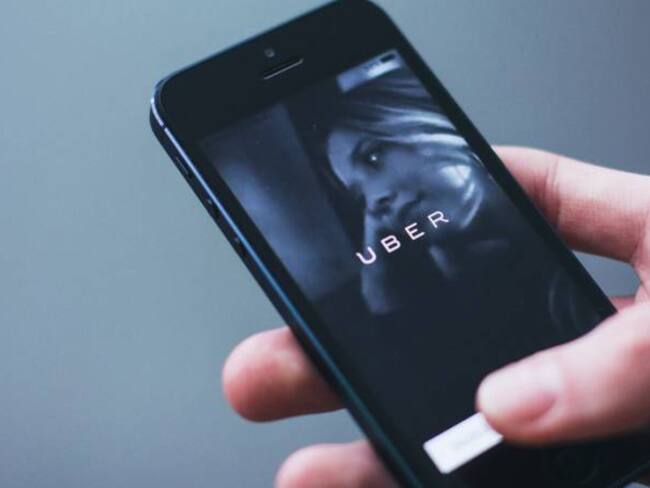 Multas millonarias enfrentará Uber si no retira su servicio