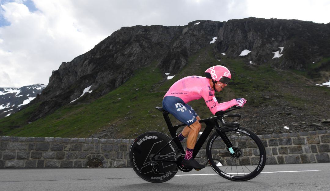 Tour de Suiza: Rigoberto Urán voló en la contrarreloj y ganó la etapa 7