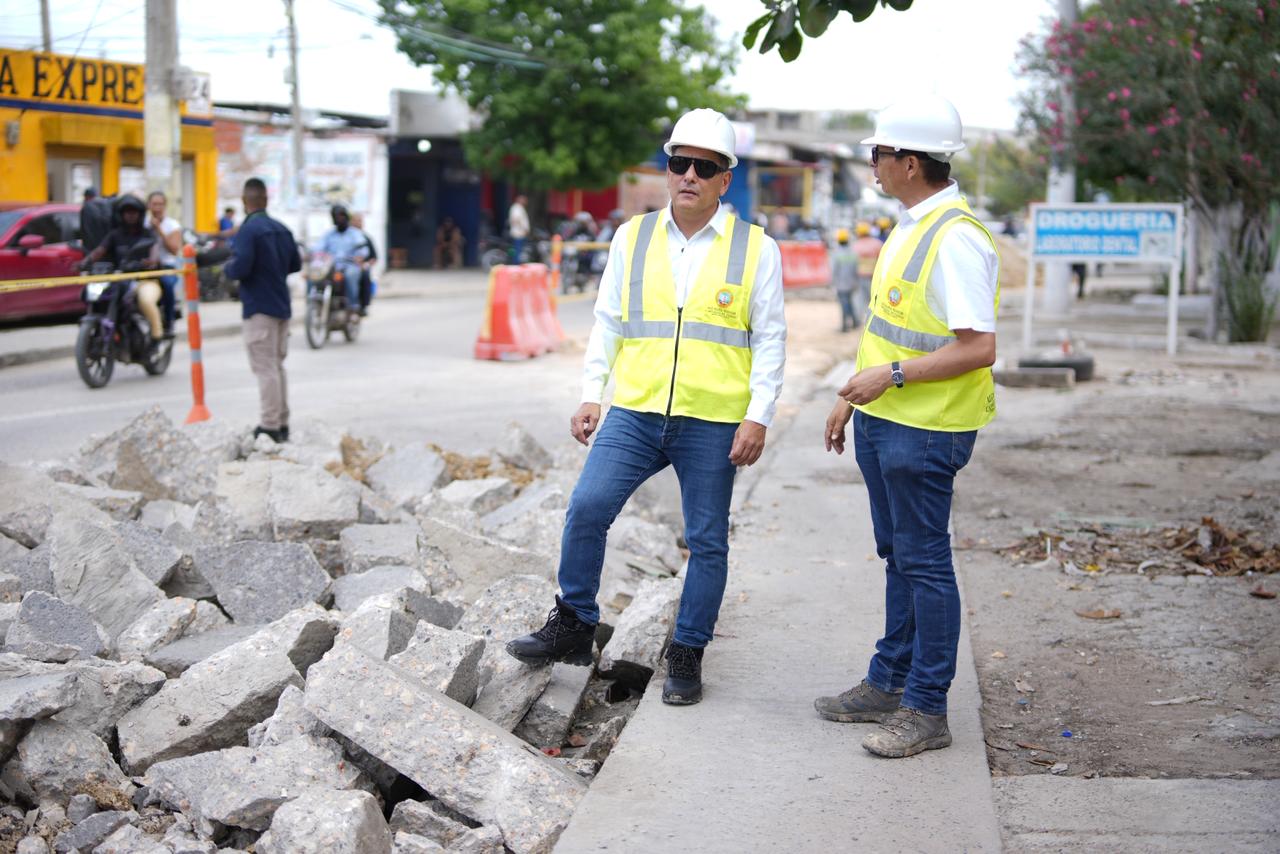 Se intervienen puntos críticos en el sector El Progreso, mejorando el acceso a servicios de salud y educación, con una longitud de 10 kilómetros