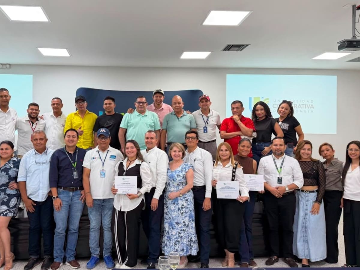 Periodistas de Santa Marta se capacitan en IA para fortalecer el ejercicio periodístico