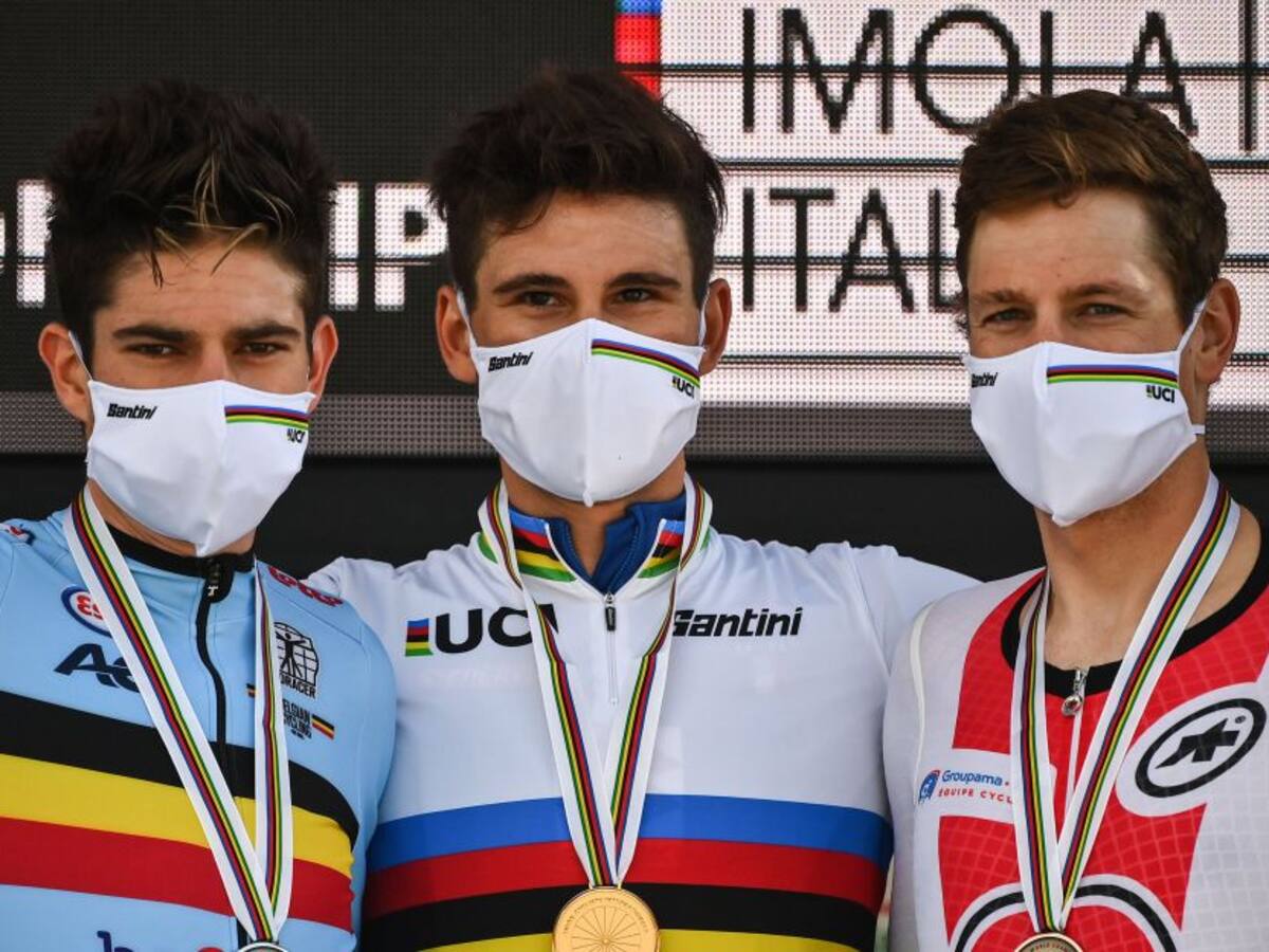 Filippo Ganna oro en la prueba de contrarreloj; Daniel Martínez terminó 18