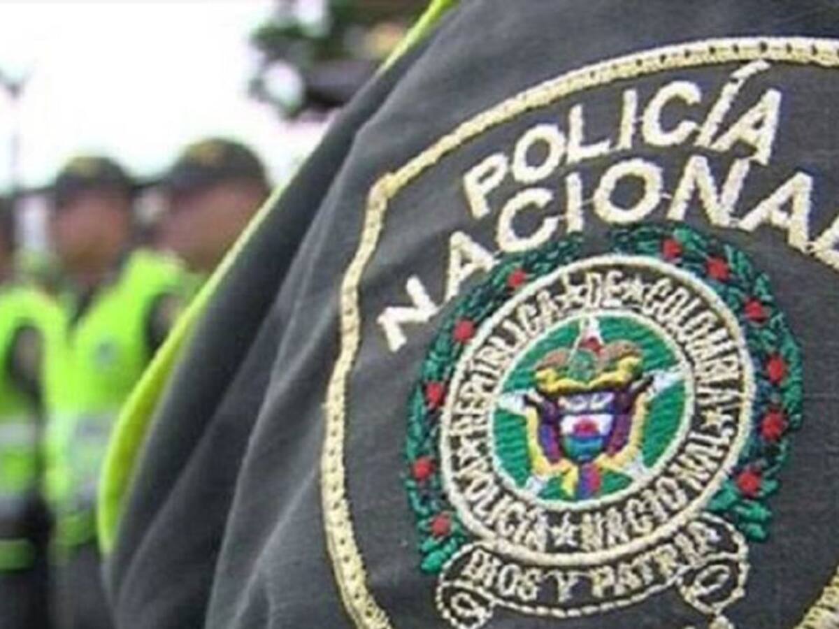 100 millones de pesos de recompensa por asesinato de patrullero