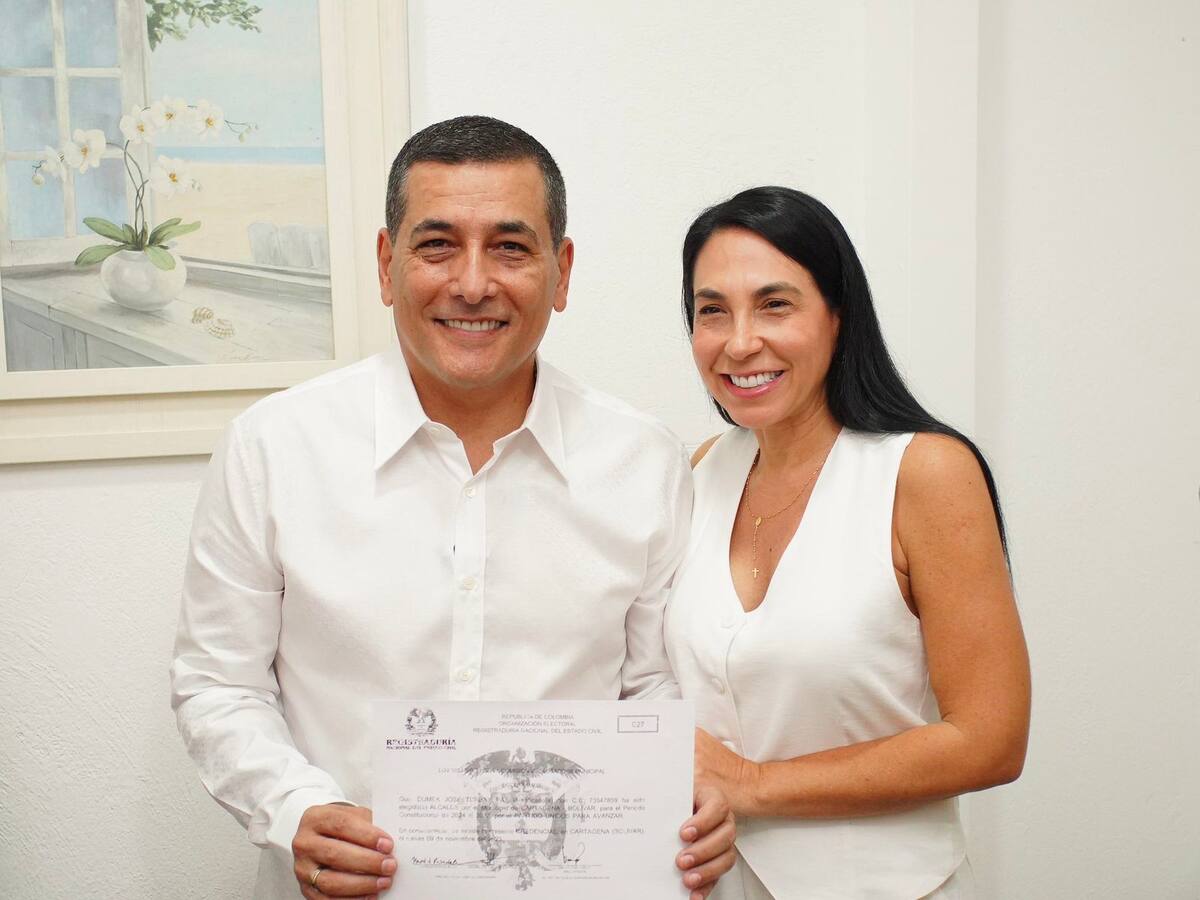 Alcalde Dumek Turbay recibió credencial como mandatario electo de Cartagena