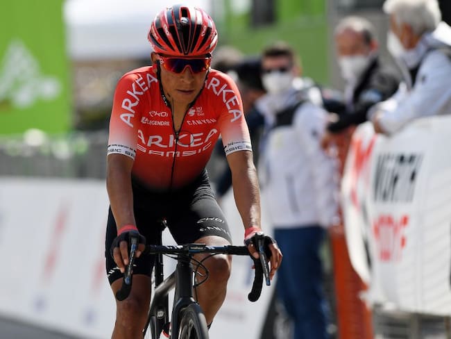 Nairo Quintana prepara su participación en el Critérium del Dauphiné.