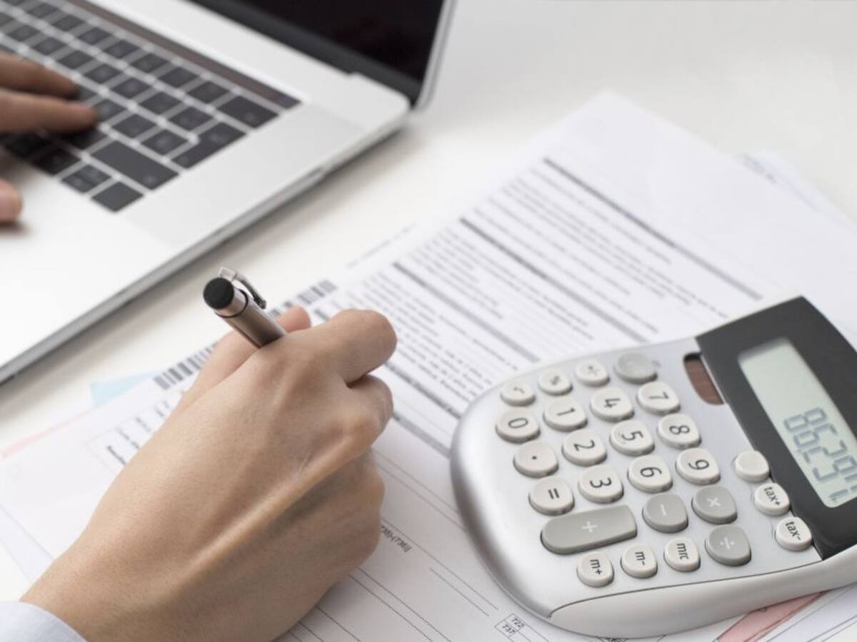 Proponen reducir 50% en impuestos para bares, hoteles y gimnasios de Medellín