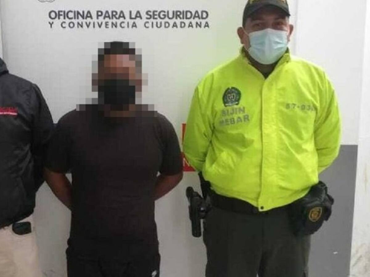 Capturan a hombre por presunto abuso a dos hijastras: una quedó embarazada