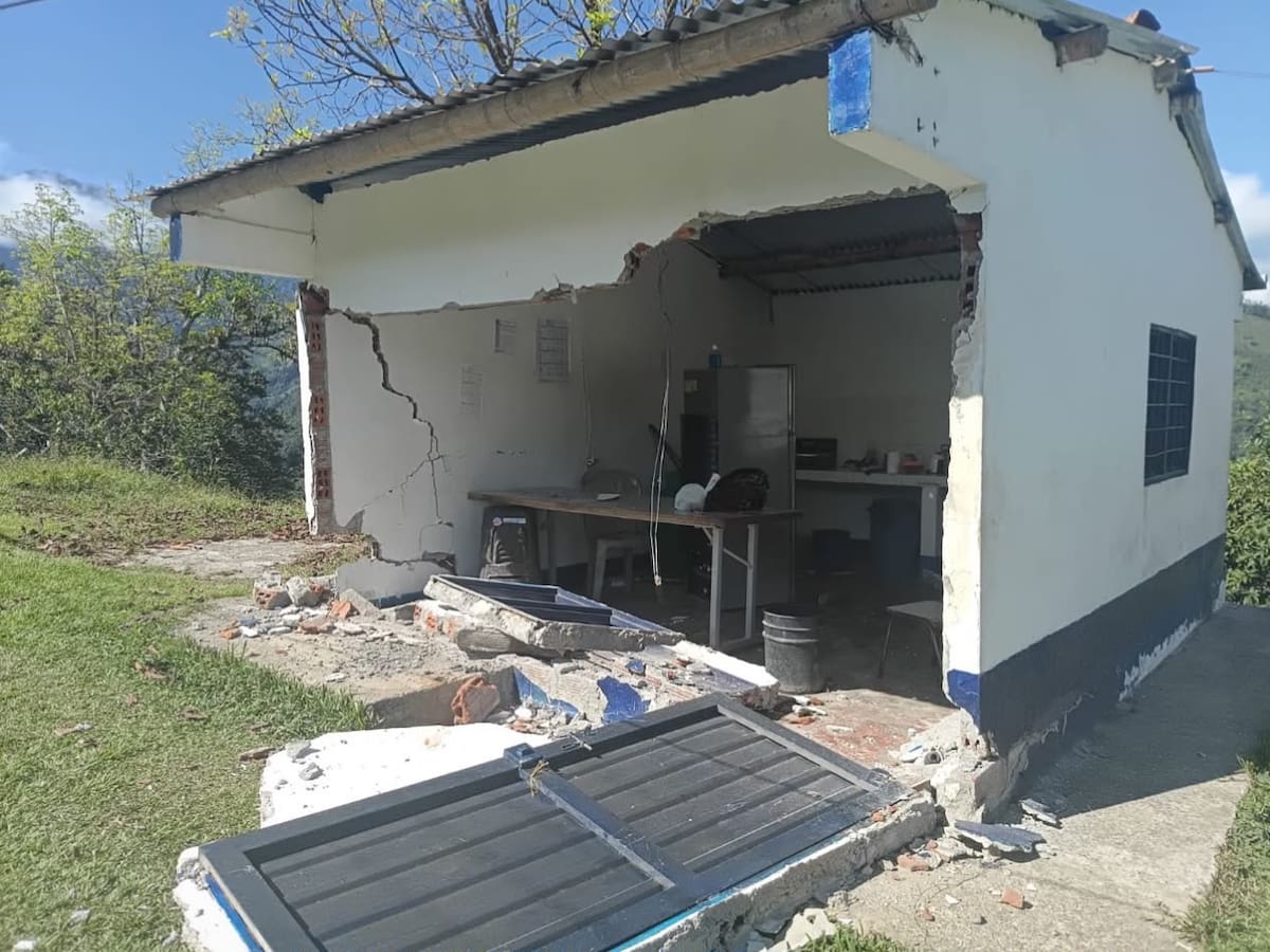 “No estamos bien, pero estamos mejor que hace un mes”: Sara Meneses, afectada por el terremoto