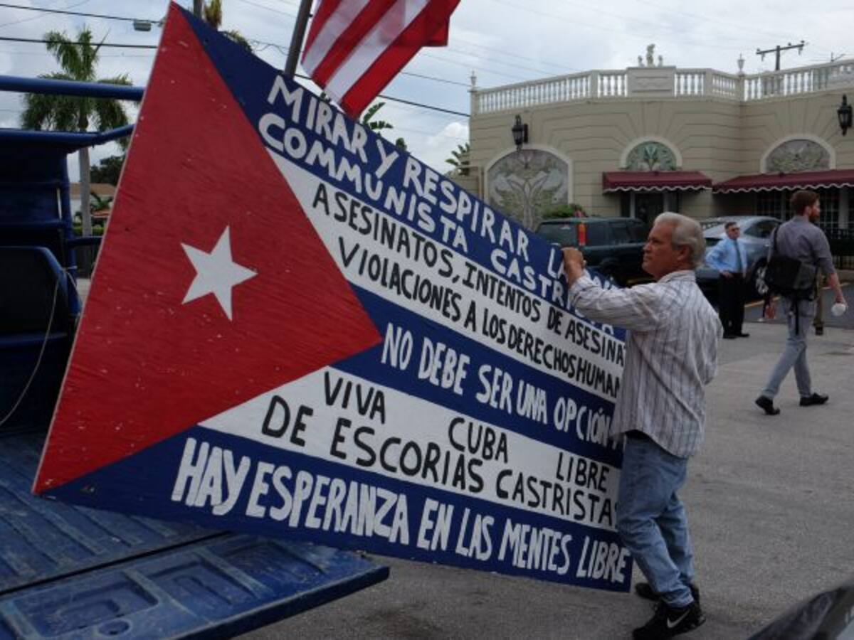 Cuba, paria nunca más