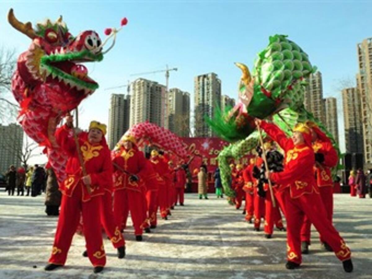 El dragón chino más largo del mundo se hace con el récord Guinness